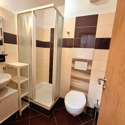 Vermietung einer komfortablen 1-Zimmer-Studio-Wohnung, 20 m², Stadtteil Ružinov, Bratislava, Slowakei